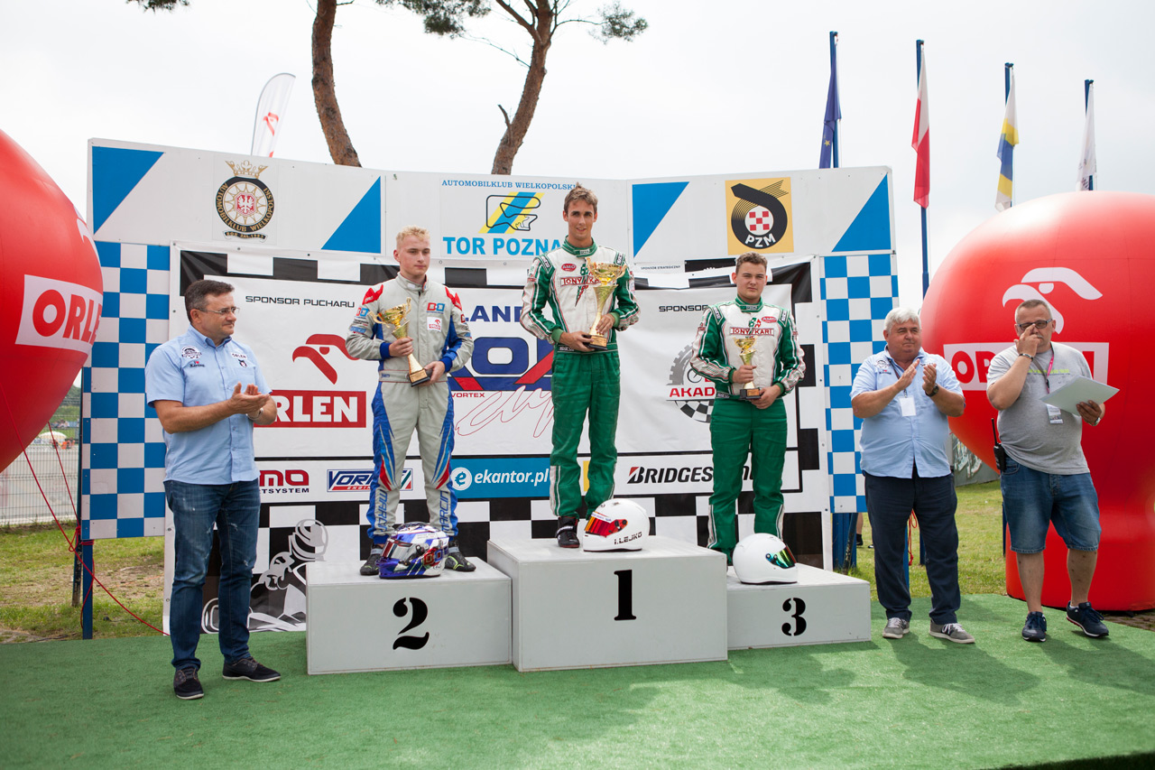 podium_gp14