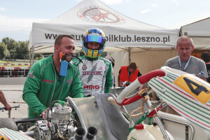 Mechanicy AMO Racing Team na zawodach Rok Cup Poland / KMP