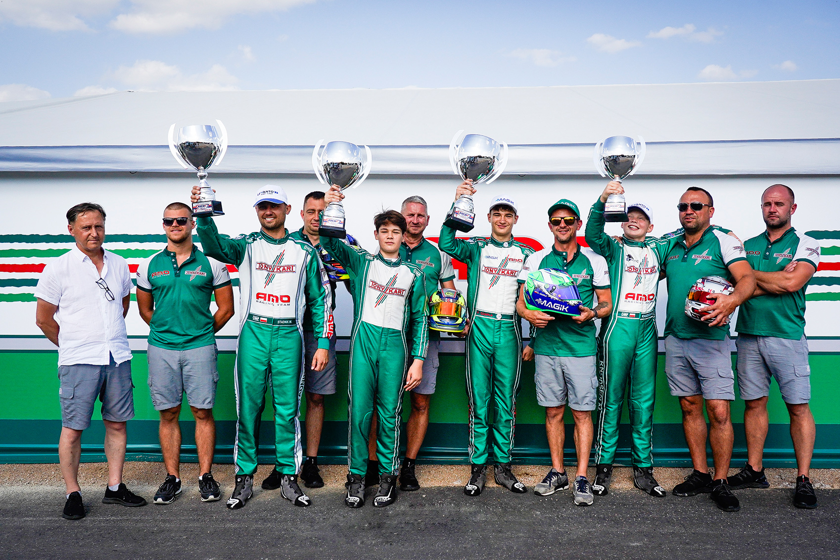 Pełne podium w Niemczech!